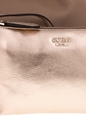 GUESS-Γυναικεία τσάντα BOBBI DRAWSTRING GUESS καφέ-άσπρη .